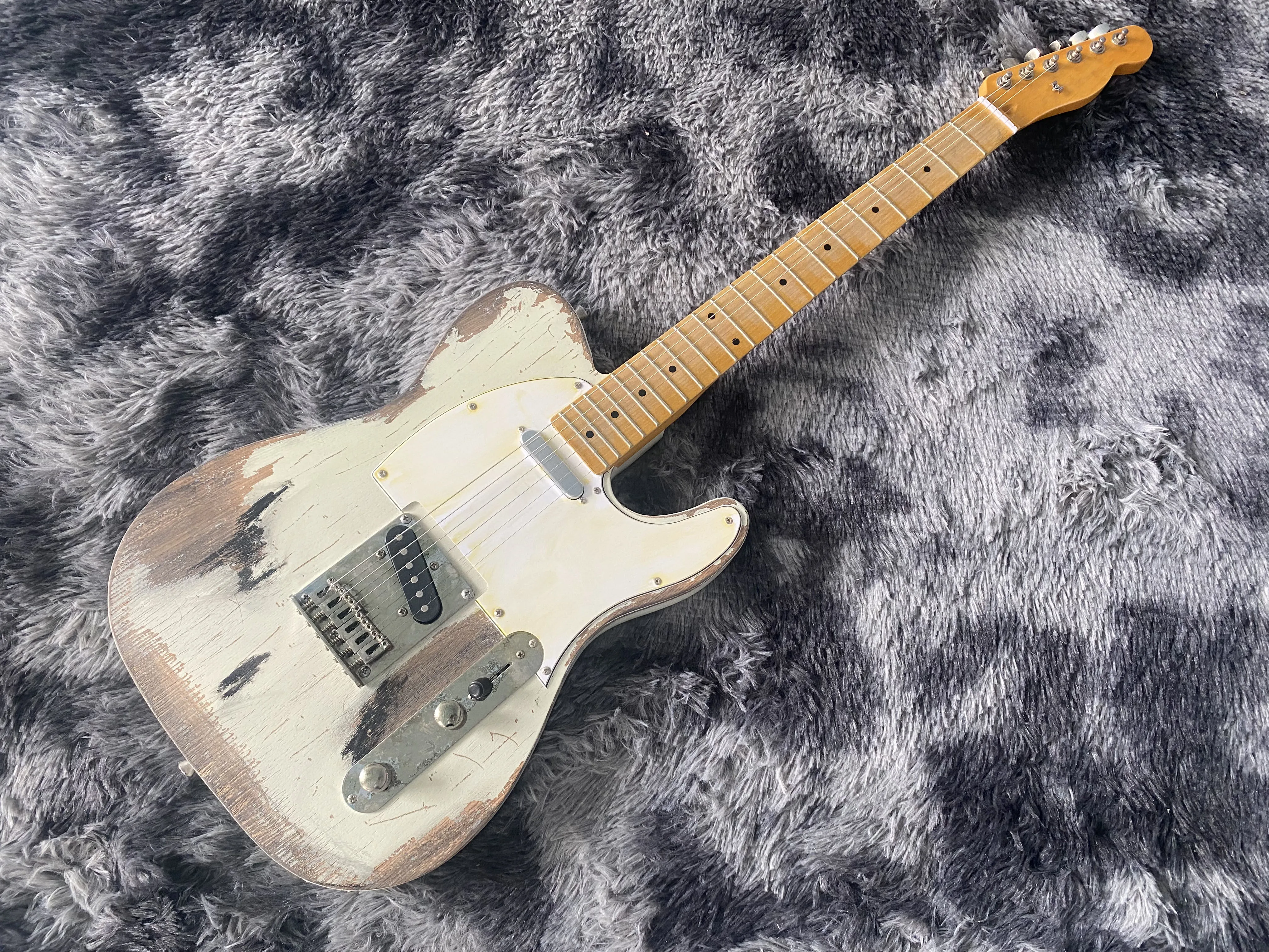 

Retro TL Electric Guitar, White Color, Do the Old One, Factory Direct Sales, Customized, Free Shipping