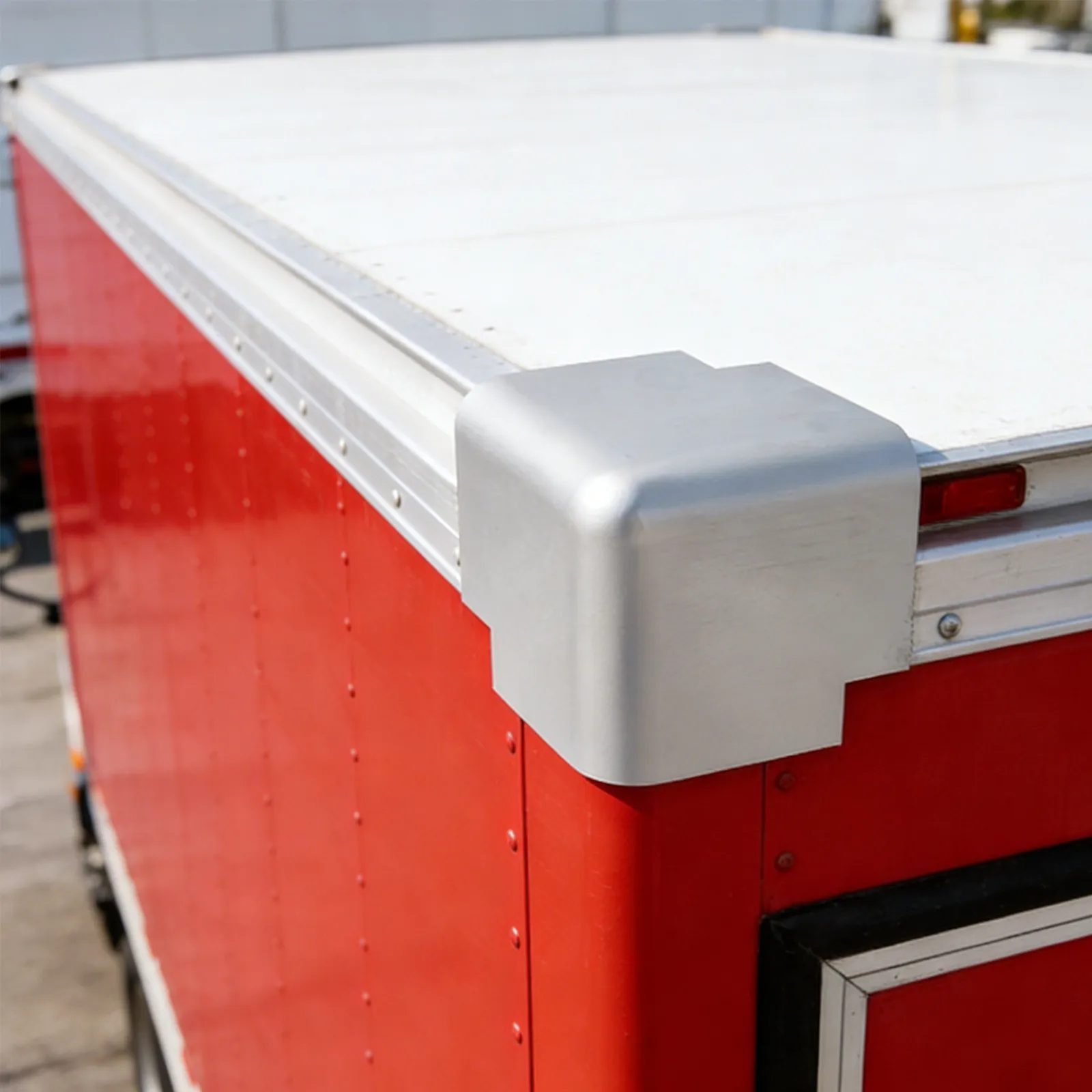 2Pcs Truck Corner Protectors Reinforced Aluminum Edge Guards Heavy Duty Metal Wrap Refrigerated Body Shipping Container Tool Box