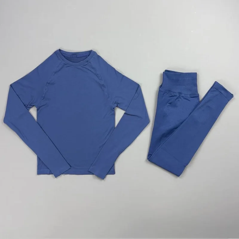 2-teiliges Sport-Set für Damen: Atmungsaktives, elastisches Langarm-Oberteil und nahtlose Po-Lifting-Leggings – Ideal für Gym, Laufen und Fitness – Detail 16