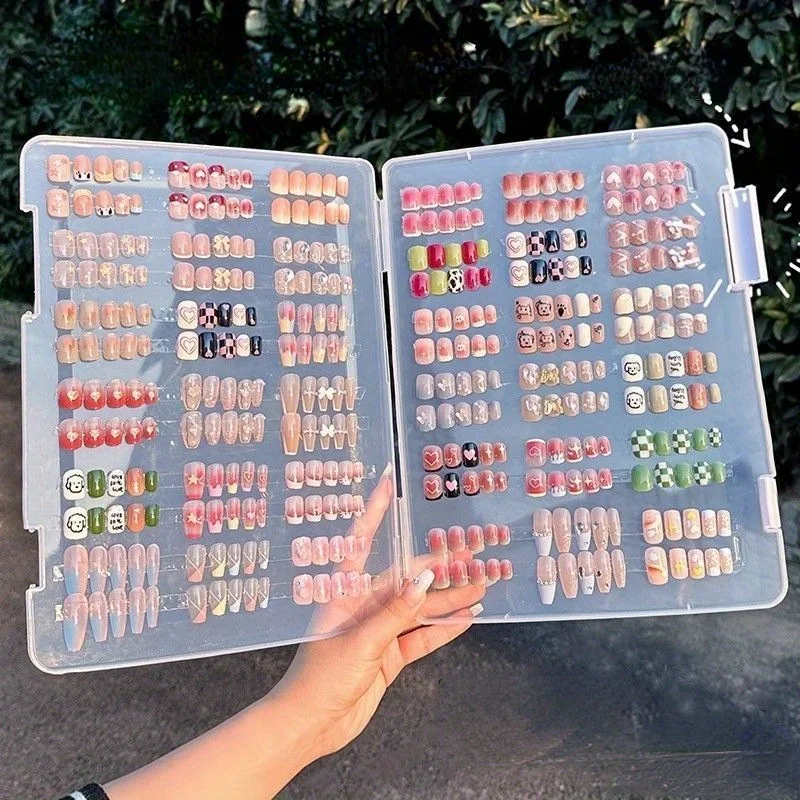 Large-capacity transparent nail storage box - Dust-proof fake nails organizing and display box - Can hold 24/42 nail pieces