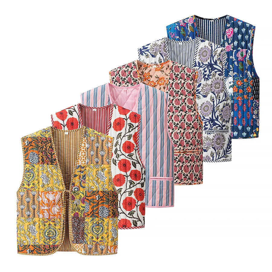 

2025 WOMAN Autumn New Fashion Multicolor Printed Vest Coat Vintage V Neck Sleeveless Casual Female Waistcoat Chic Tops