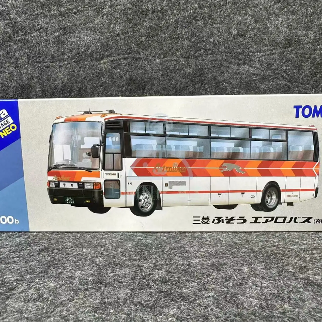 TAKARA TOMY TOMICA TLV LV-N300b Air Bus Tourism Alloy miniaturized model, adult decoration, children's holiday birthday gift