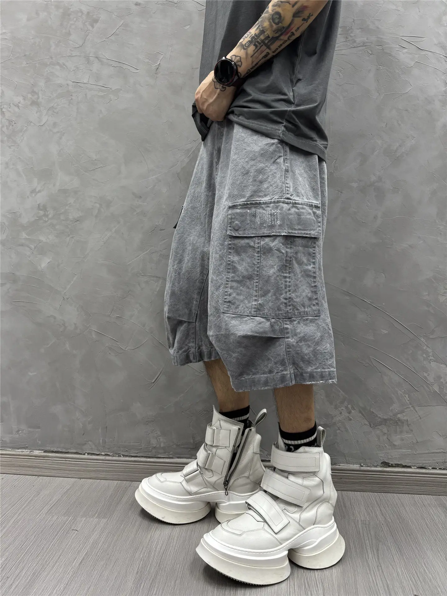 

Waste Soil Washed-out Vintage Stitching Trendy Workwear Shorts Design Personality Ruan Handsome Cropped Pants Loose Bermuda