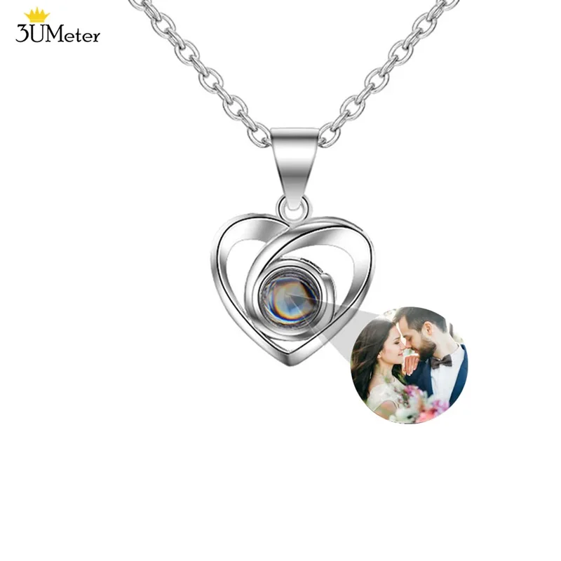 2024 New Customized Photo Projection Necklace Personalized Photo Necklace Women Zircon Heart Pendant Necklace Memories Jewelry