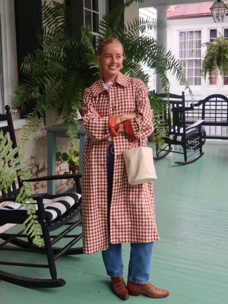 

Women's Checkered Long Trench Coats Elegant High Street Pockets Lapel Full Sleeve Coat 2025 Ladies New Autumn Dialy Windbreakers