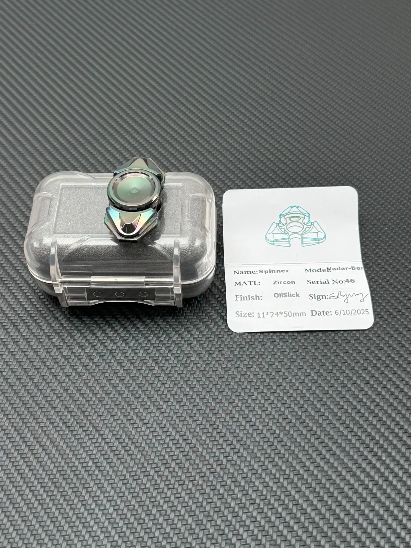 Used EDC Condensed Time, Two Pages of Vinda, Zirconium Color Sprocket Fidget Spinner
