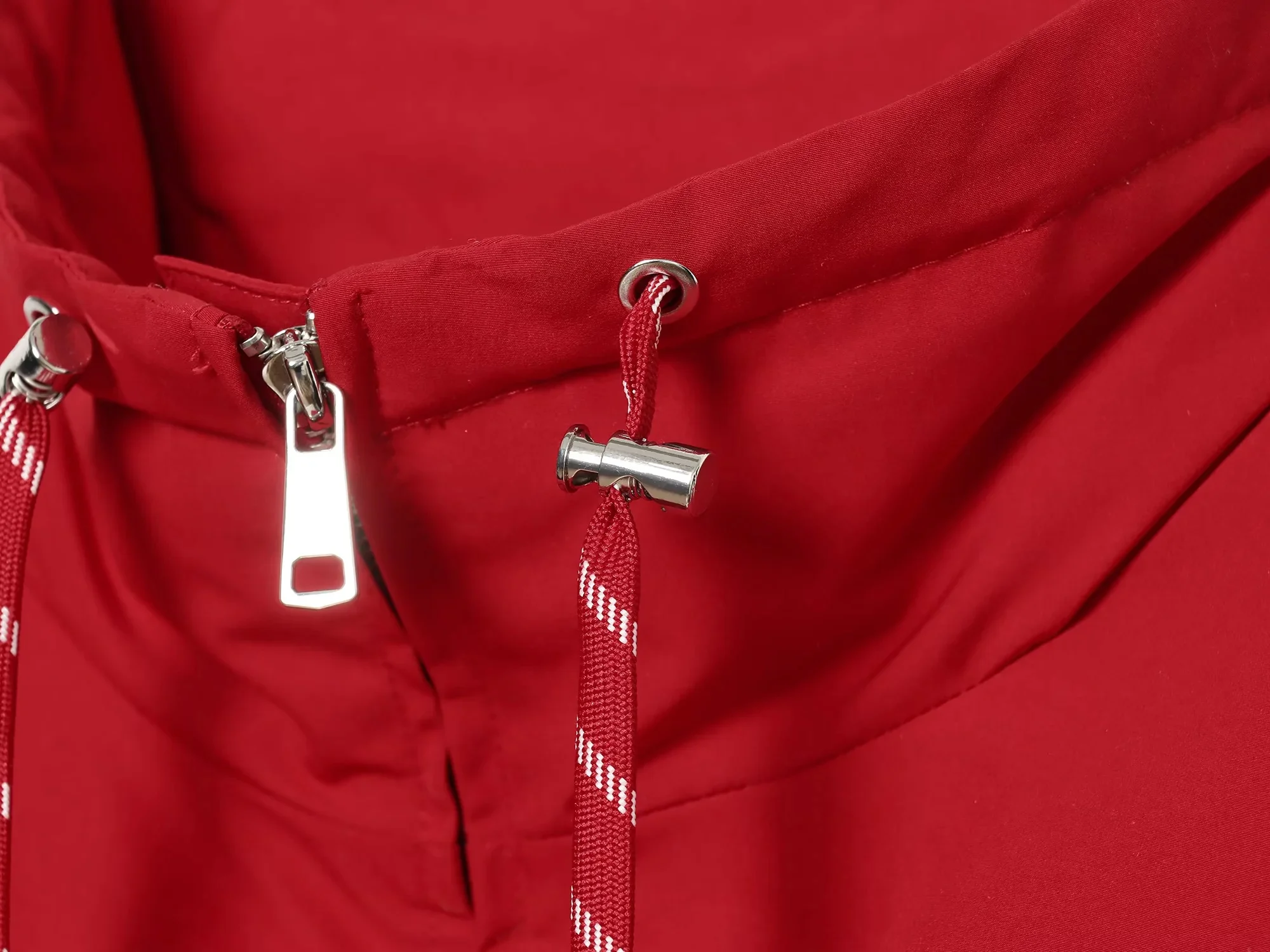 KONDALA Streetwear Lässige Schicke Rote Damenjacke mit Stehkragen, Langen Ärmeln und Kapuze, Mode 2026 Herbst-Winter-Jacke – Detail 6