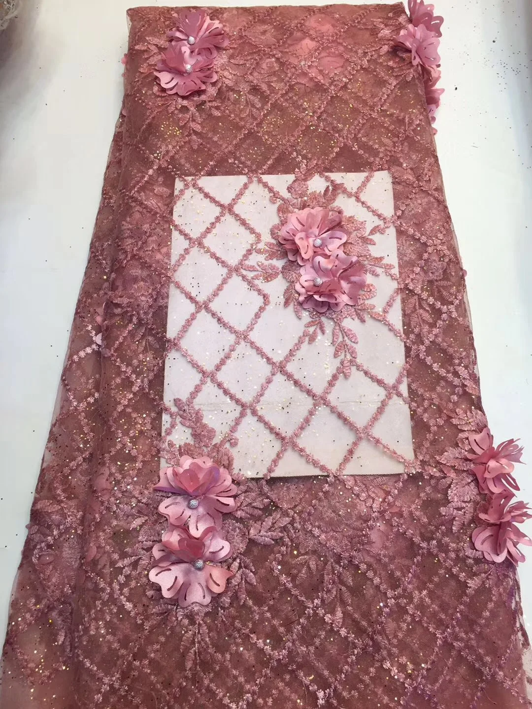 

Embroidered Fabric In Pink, 3D Leaf Lace Wedding Bridal Fabric, Nigerian Fabric High Quality 3D Laces 2021 RF412