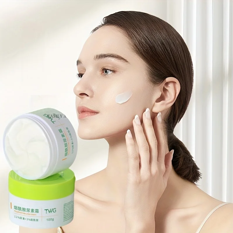 

100g Niacinamide Urea Cream, a Skincare Product That Moisturizes and Nourishes Dry and Rough Skin | Rich in Urea, Vitamin E, and Nicotinamide | Alcohol-Free, Suitable for the Body and Skin, Deeply Moisturizing