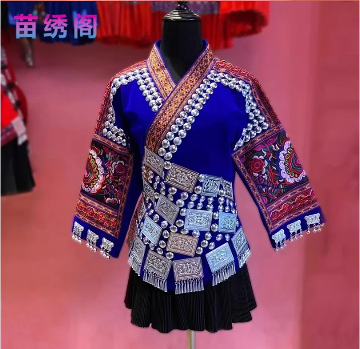 

Китайские женские танцевальные костюмы Мяо, классические костюмы с этнической вышивкой Dong