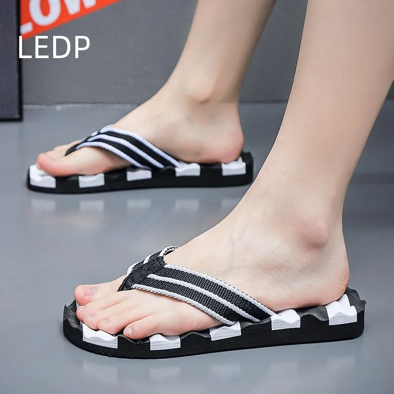 Men's Flip Flops Beach Flat Slippers Wear-resistant Casual Fashion Lightweight Designer Replica Best Sellers In 2023 Products