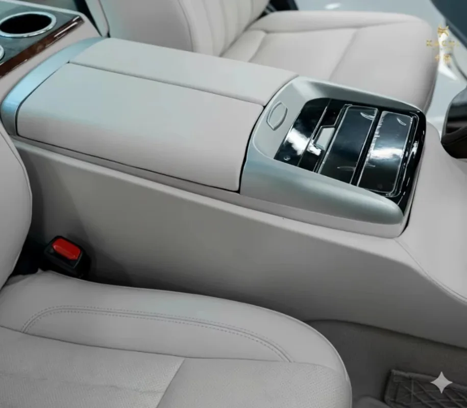 

compressor refrigerator DC 12v car center console refrigerator 11L intelligent digital touch screen