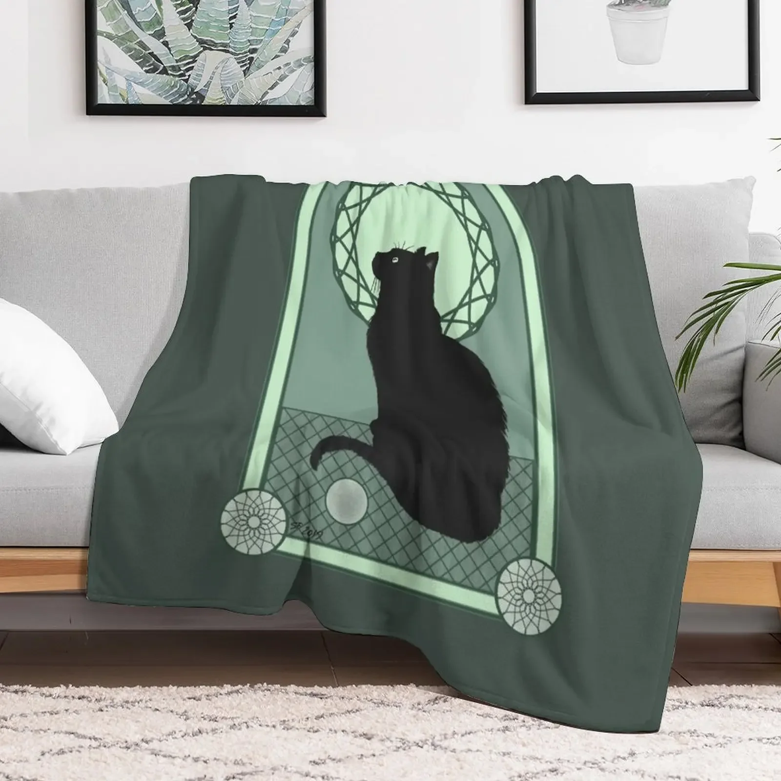 Black Cat Noveau Throw Blanket Long Lasting Soft Plush Blanket for Daily Use