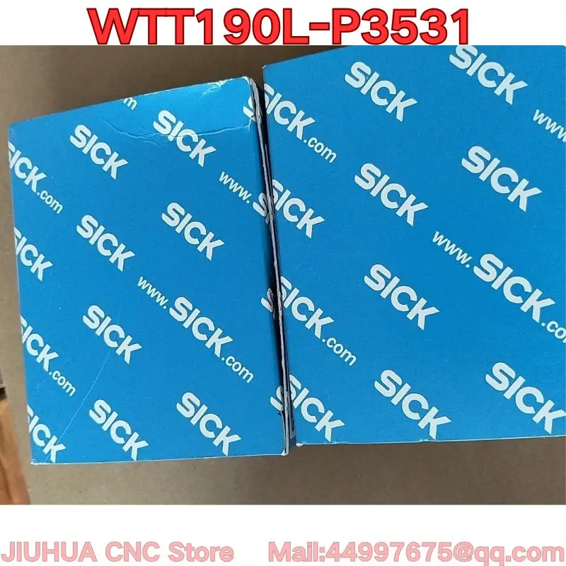 Brand new WTT190L-P3531 photoelectric sensor