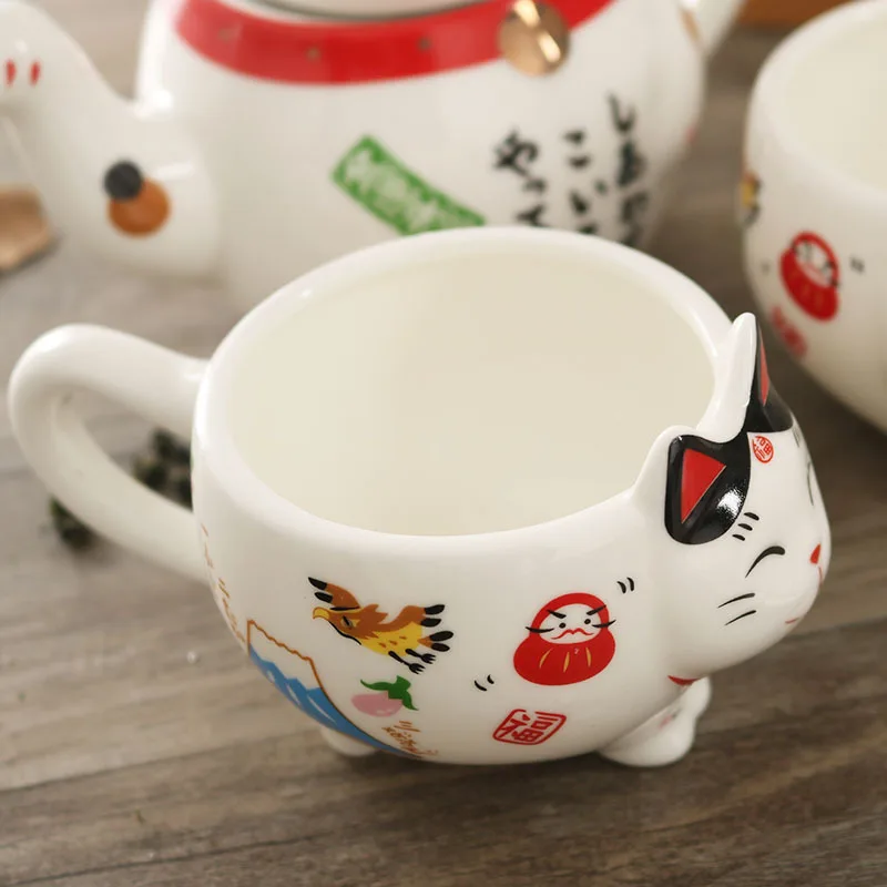 Cute Japanese Lucky Cat Porcelain Tea Set Maneki Neko Ceramic Cup Pot with Strainer Lovely Plutus pot Mug