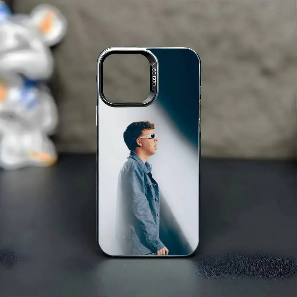 حافظة هاتف Hot Singer Q-Quevedo Buenas Noches لهاتف iPhone17,16,15,14,13,12,11 Plus، Pro Max غطاء أسود غير لامع مقاوم للصدمات #4