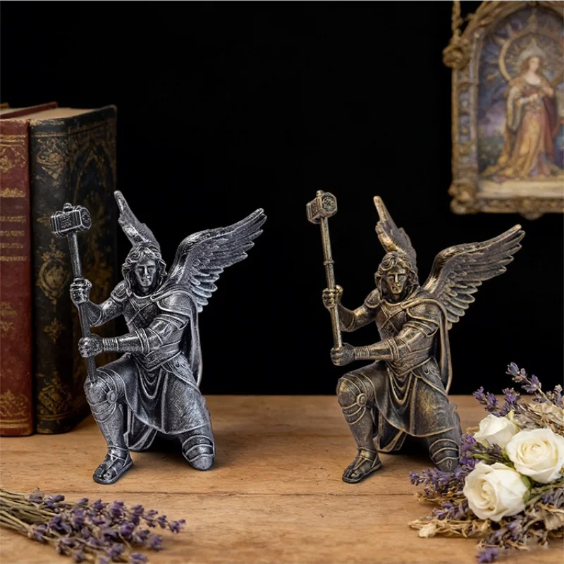 Medieval European Knight Statue Vintage Battle Angel Figurine Samurai Sculpture Office Bookshelf Home Decoration Resin Crafts