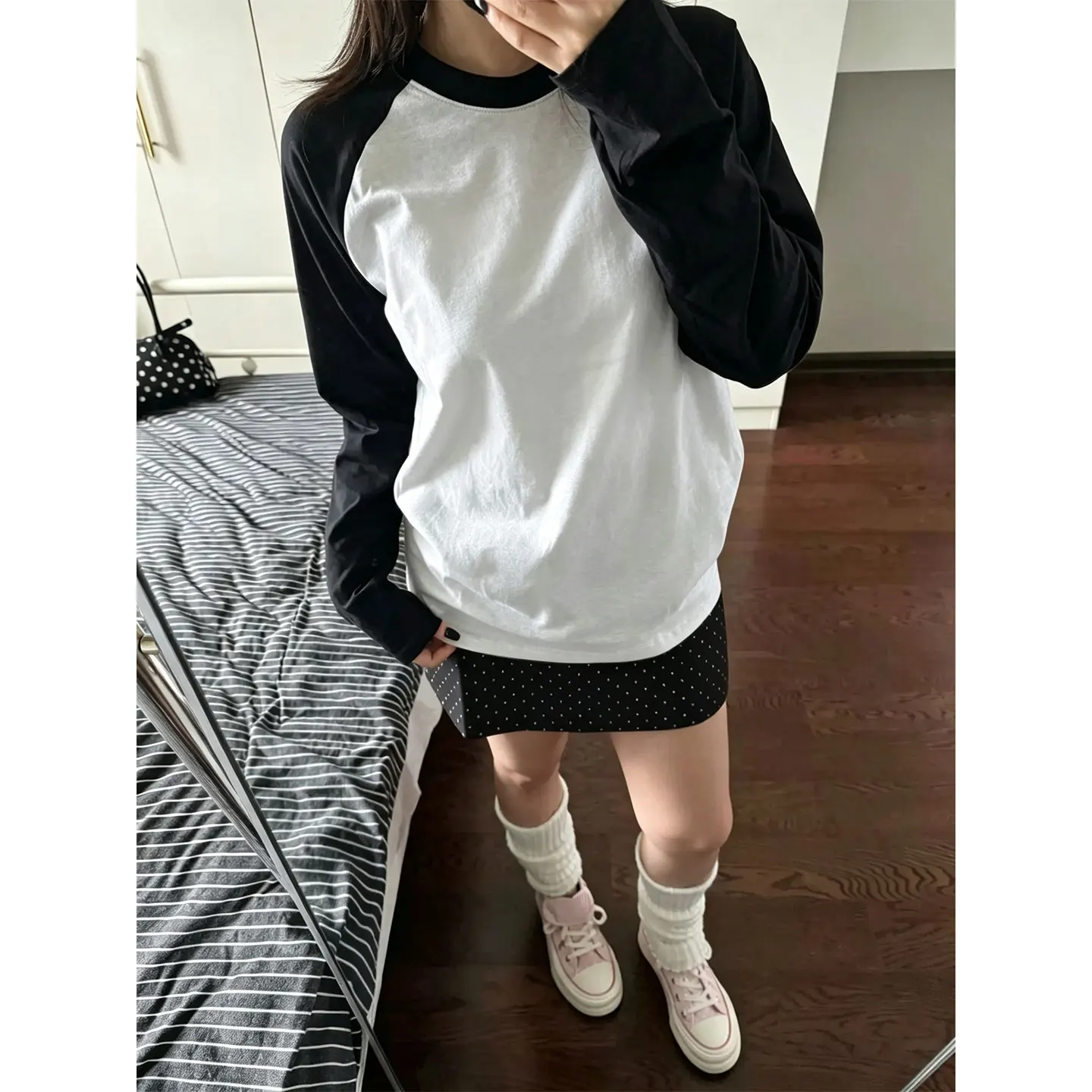 Women's Pure Cotton Long Sleeve T-Shirt Shoulder Insertion Comfortable Loose Fit Base Layer Shirt Unique Attractive Top