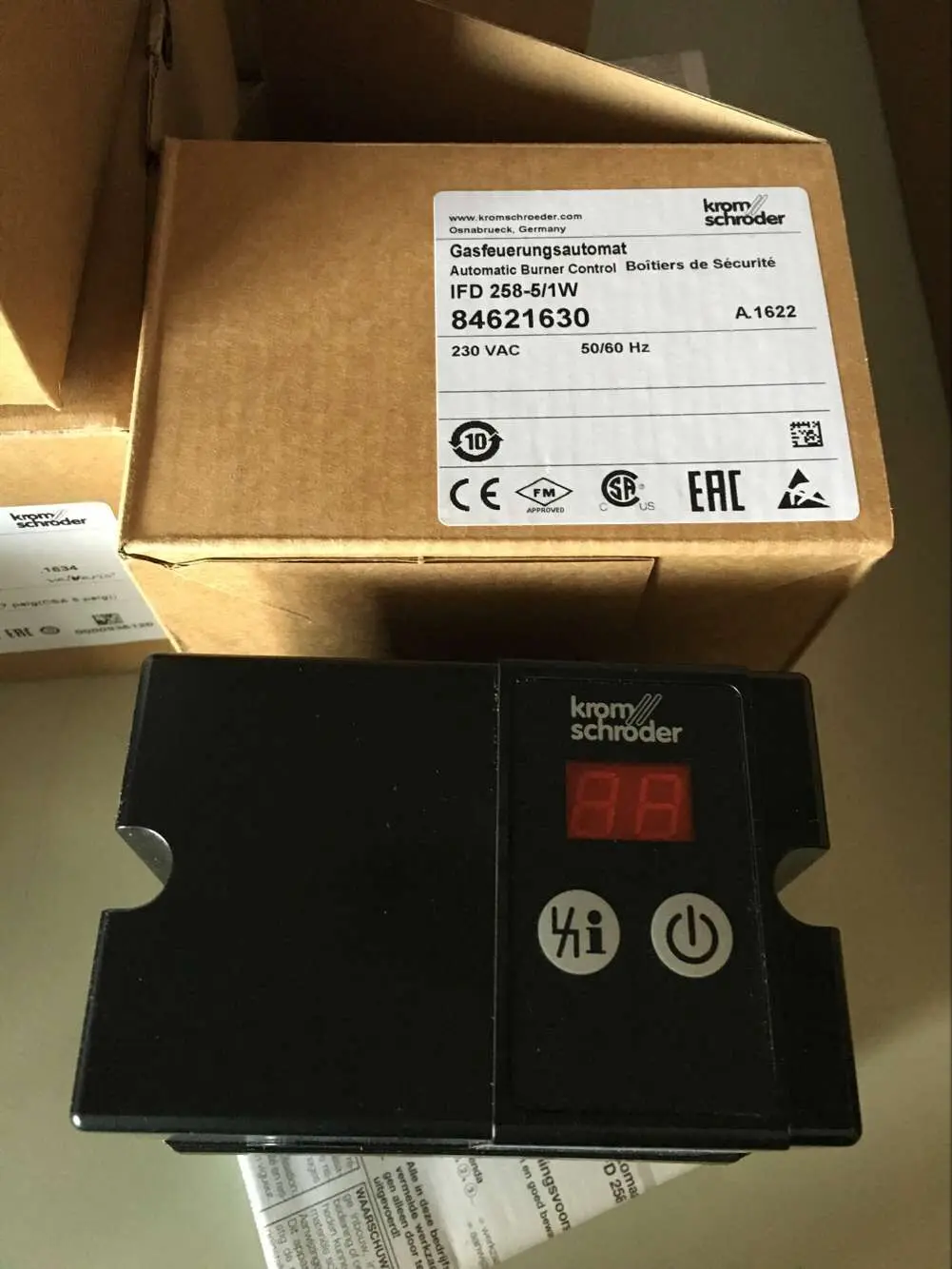 Burner automatic ignition controller IFD258-5/1W, IFD258-3/1W