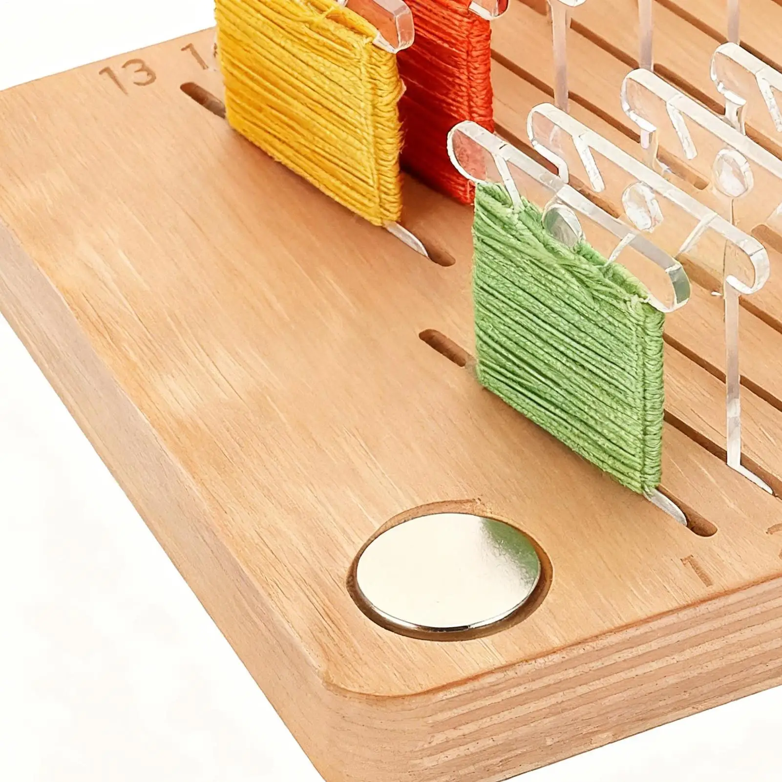 

Embroidery Storage Organizer 24-Slot Wooden Bobbin & Tools Tray Magnetic Design Wooden Floss Organizer For Arts String Sewing