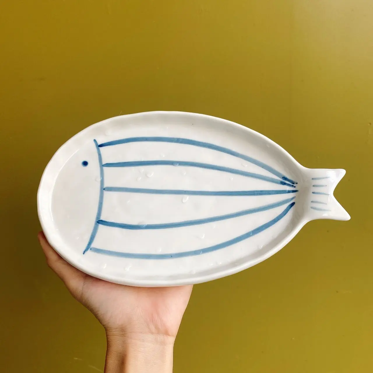 Ceramic Tableware Bowl Plate Japanese Fish Plate Cute Little Fish Household Tableware High Aesthetic Value Dish Dessert Plate