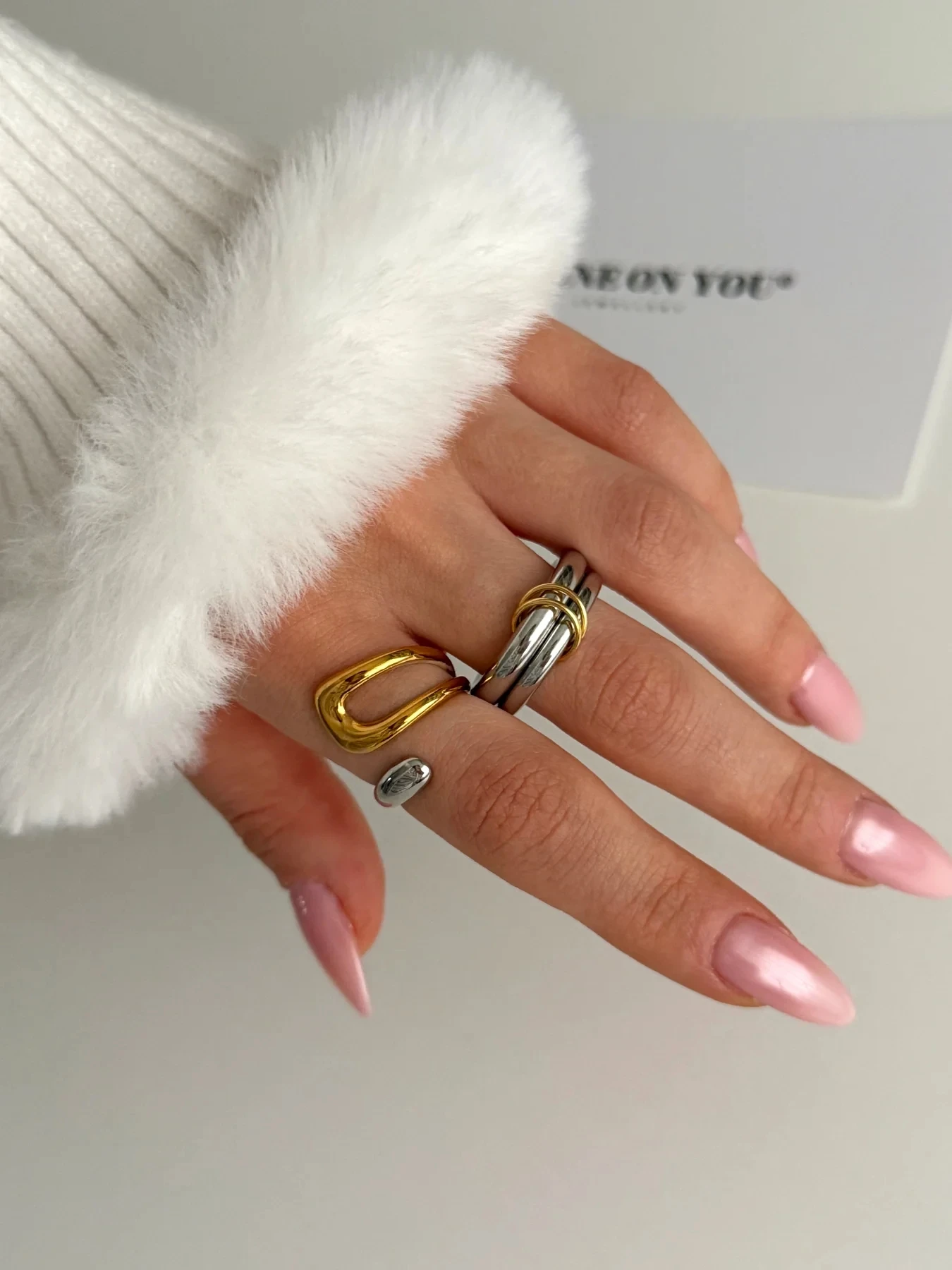 Peri\'sbox Stainless Steel Splicing Color Irregular Hollow Open Rings for Women Men Unique Design Double Layer Circle Finger Ring