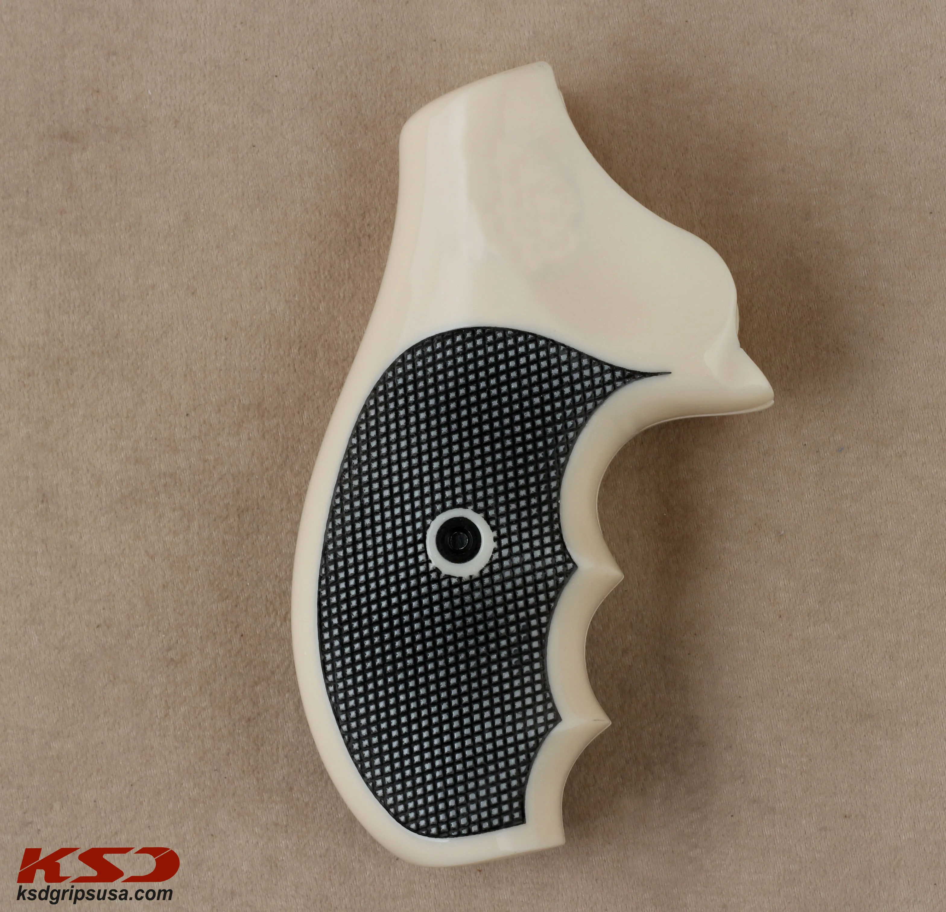 KSD Brand Ruger SP101 Compatible Ivory Acrylic Grips Diamond