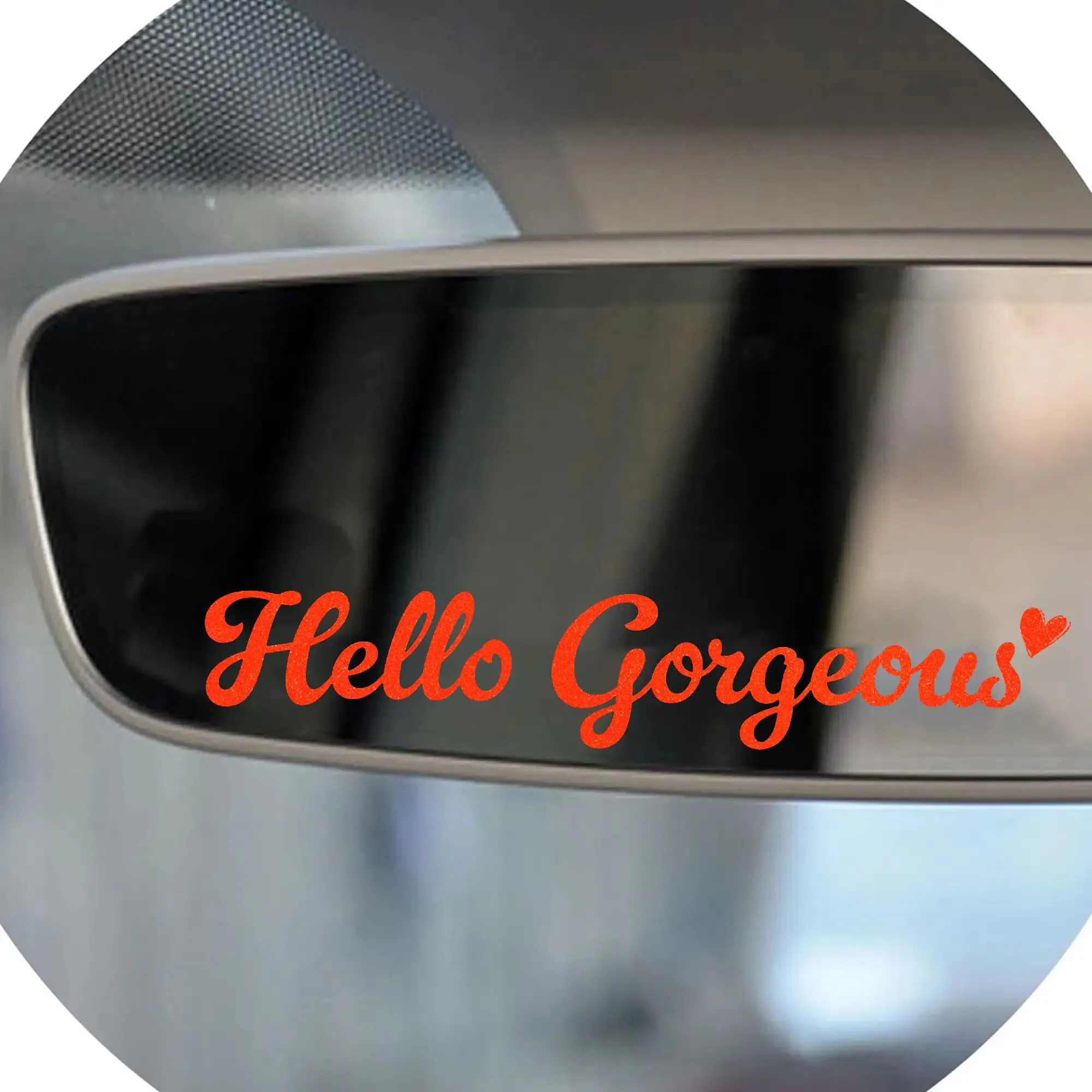 

Набор из 2 шт. виниловых наклеек 2D с плоским сердцем "Hello Gorgeous" для мотоциклов, автомобильных зеркал заднего вида, грузовиков