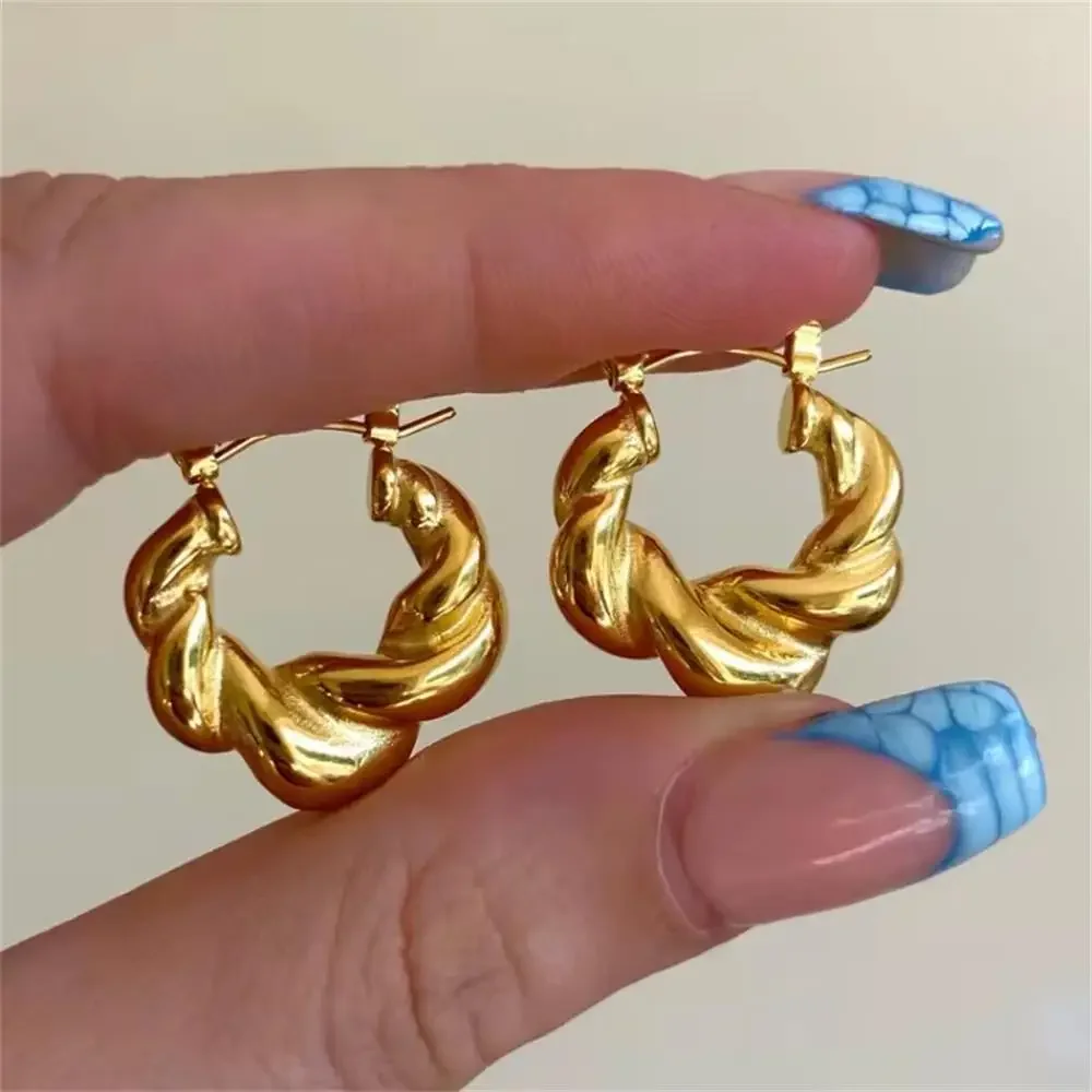 18K Gold Plated Anti Allergic Multilayer Metal CC Colorblocked Huggie Hoop Earrings Polished CZ Flower Small Ear Stud Pendientes