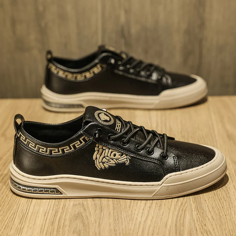 

Новые мужские спортивные парусиновые туфли на открытом воздухе — модные и универсальные с нескользящей подкладкой, подходящие для активного отдыха и повседневного ношения. L