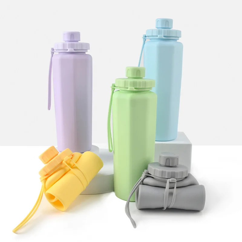 600ML Collapsible Water Bottle Silicone Foldable Water Cup Outdoor Sports Leakproof Reusable Kettle for Travel Camping Yoga
