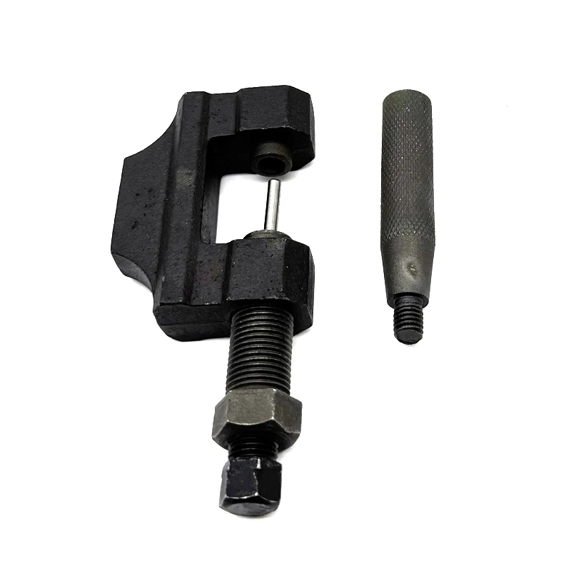 1pcs Motorcycle Chain Breaker Remover Splitter ATV Tricycle Bicycle Chain Cutter Riveting Tool Cycle Repair 420 428 520 525 530