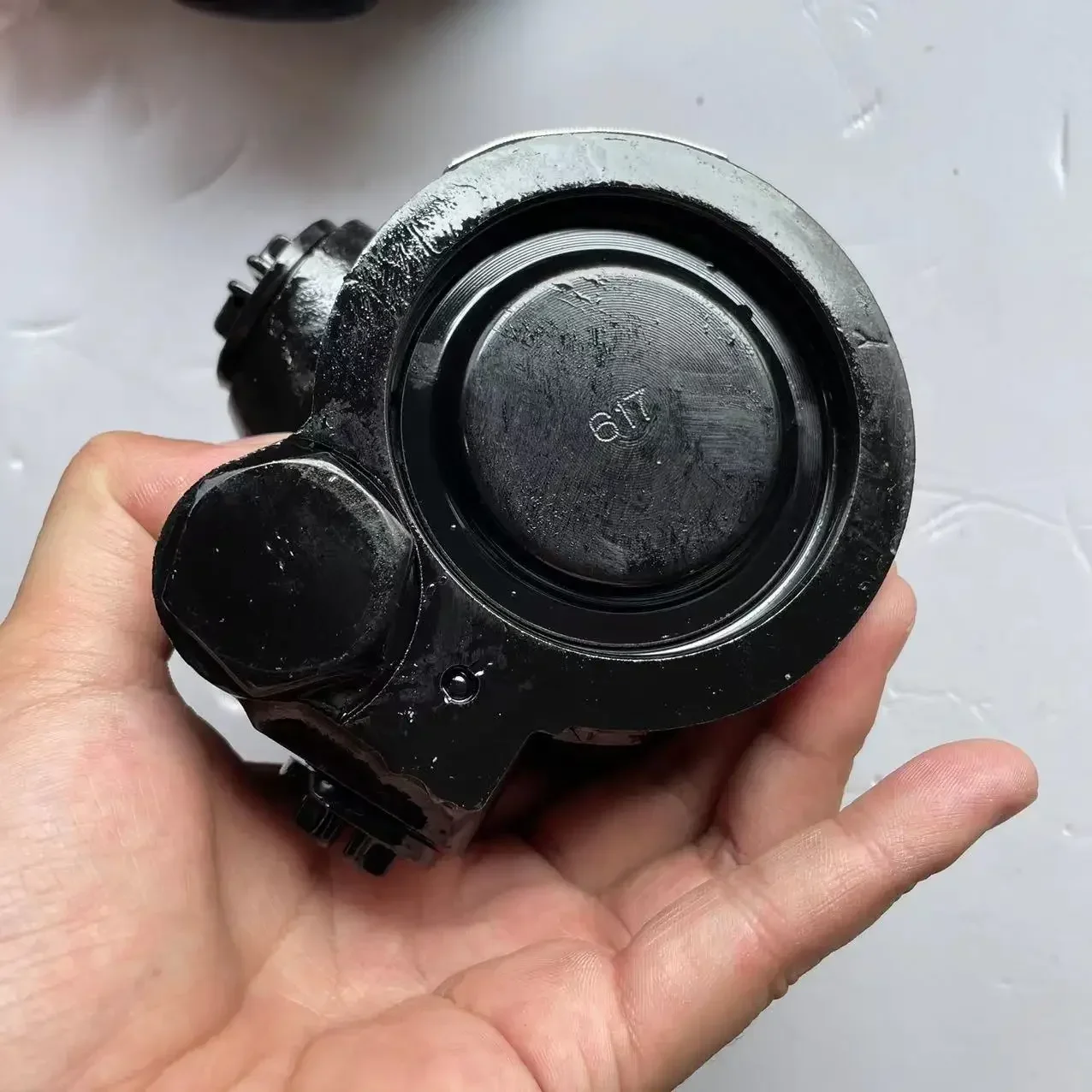 

High Performance Excavator Parts 708-1T-00132 Main Hydraulic Gear Pump For Repair and Return Komatsu Model PC45R