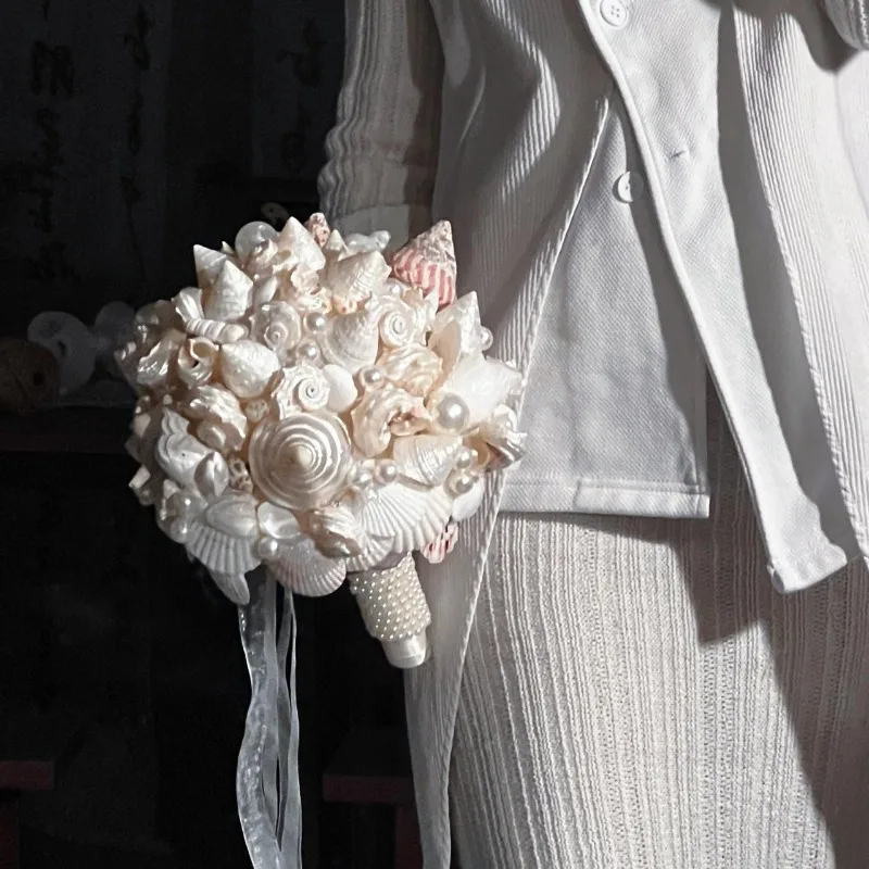 2026 New Shell Hand Bouquet, Mermaid Color Decor Ornament,Natural Handheld Prop for Cosplay Photography Tabletop Home Decoration
