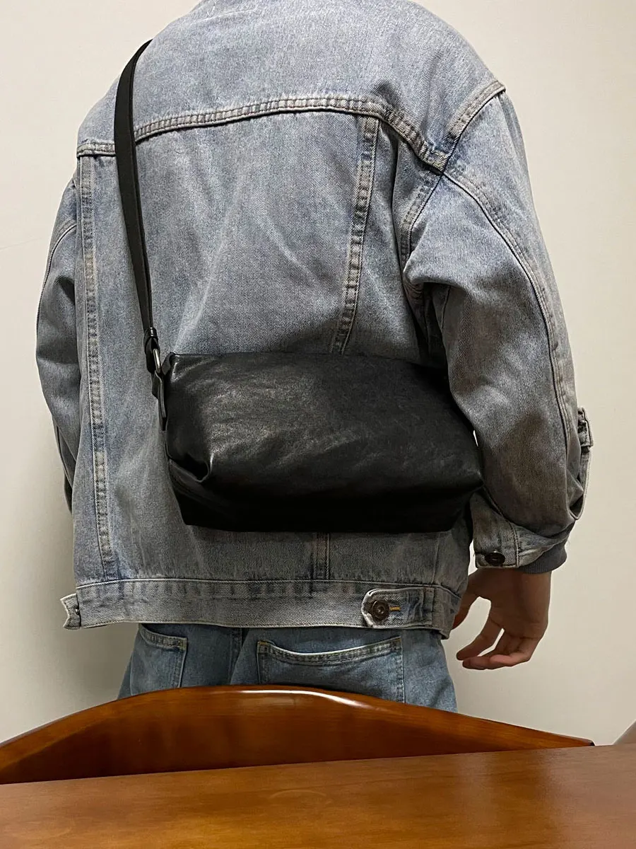 

outdoor casual travel designer handmade genuine leather men's black crossbody bag simple luxury real cow leather shoulder bag