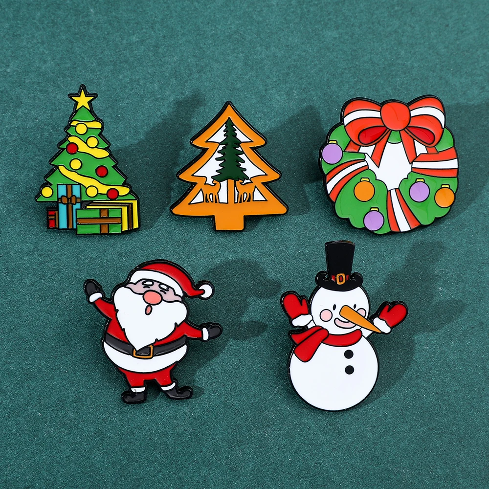 Cartoon Christmas Tree Reindeer Santa Claus Jingle Bell Brooch Winter Enamel Pins Jackets Lapel Pin Badges Kids Jewelry Gifts