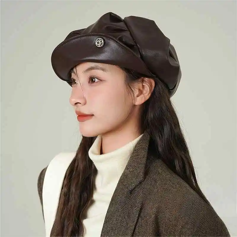 

2025 Beret Women's Cloud Leather Belle Painter Hat Fashion Outdoor Waterproof Travel Hat