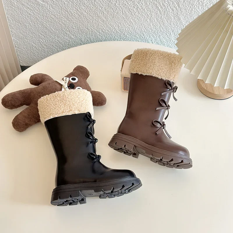 Botas altas de algodón para niñas, zapatos de cuero elegantes antideslizantes con pajarita de estilo británico, moda de invierno, 2024