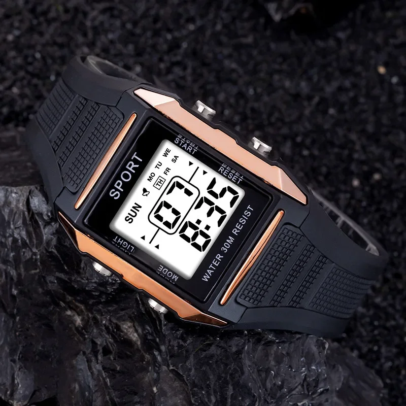الساعات الرياضية العسكرية الإلكترونية الرجال ووتش الرجعية الرجال الرقمية ووتش المنبه كرونو ساعة 3Bar للماء ساعة اليد