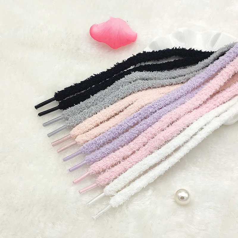 1Pairs Winter Autmn New Cute Wide Flat Plush Soft Pink White Black Shoelaces 120cm Women Men Shoes Laces Sneakers Accessories