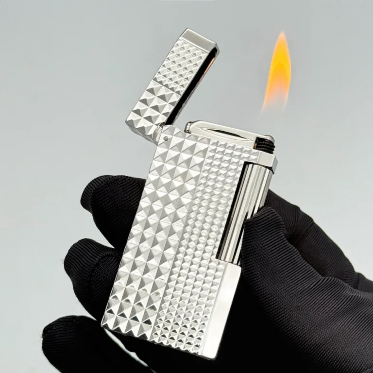 Meteorite Crater Hammered Mixed-Size Diamond Rhombus Texture Soft Flame Lighter, Metal Engraved Refillable Butane Gas