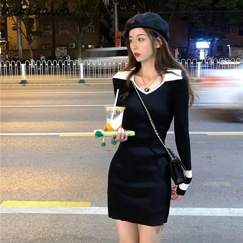 2024 Vestidos De Mujer Knitted Dresses for Women V-neck Long Sleeve Tunic Korean Robe Femme Casual Fashion Bodycon Dress 7o854