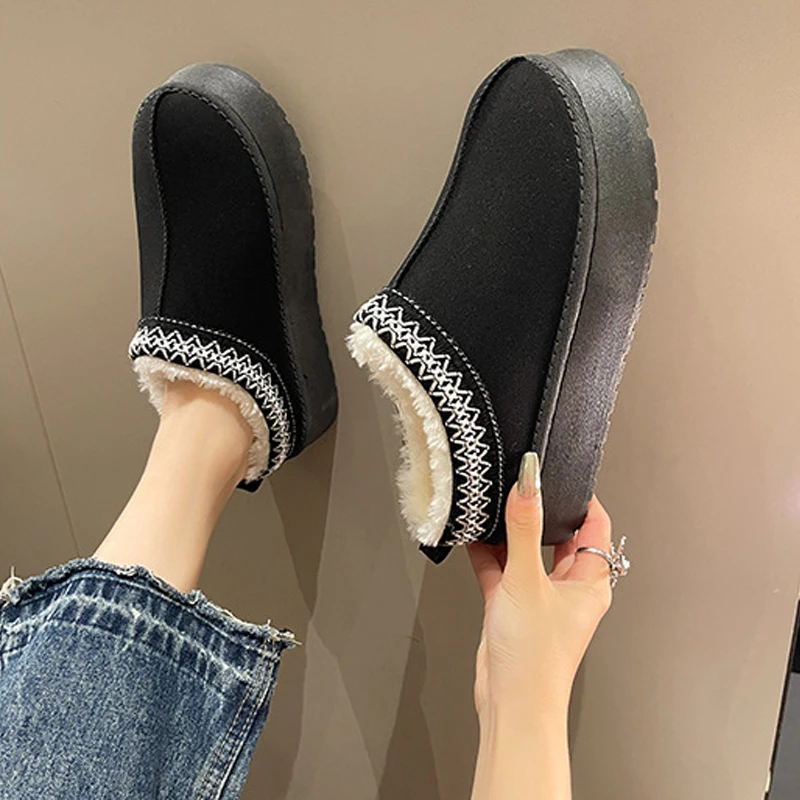 2024 Winter Thick Soled Snow Boots Women Slipper Cashmere Warm Outside Wearing Cotton Shoes Cotton Slipper Chelsea Ankle Boots