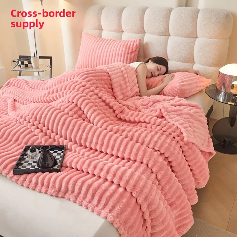 أرنب الفراء أفخم سميكة الحليب المخملية مخطط الفانيلا تكييف الهواء قيلولة بطانية للاستخدام لينة الدافئة المريحة السرير الأريكة في الهواء الطلق