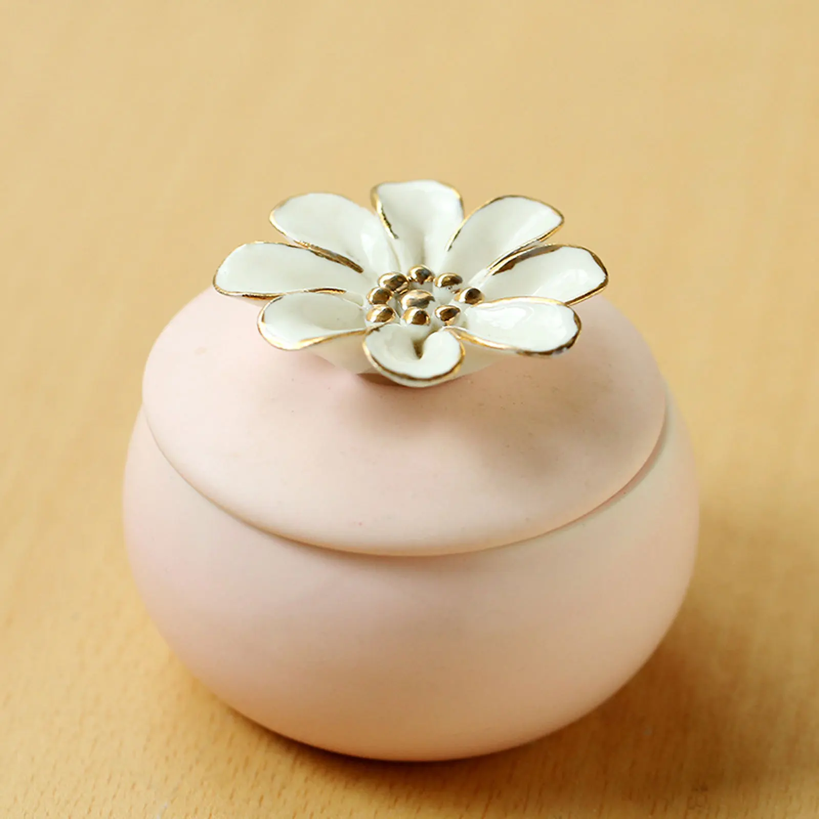 Nordic Jewelry Box Ceramic Hand-painted Painted Golden Flower Storage Tank Creative Favorite Gifts Home Decoration Ornaments