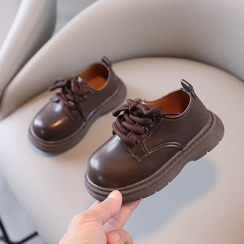 Zapatos de moda para niños, nuevo estilo de primavera, zapatos de cuero para niños, zapatos de estilo británico para niños, zapatos de suela blanda para niñas, zapatos informales antideslizantes