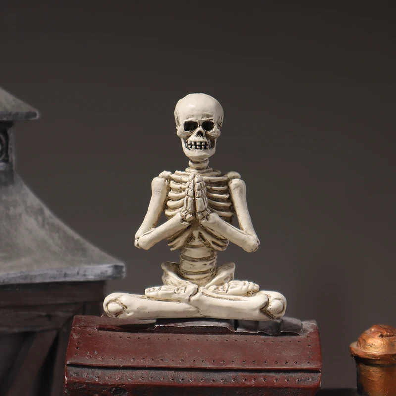 تمثال مهرجان الراتنج المزخرف ثلاثي على شكل جمجمة الهالوين لإنشاء جو العطلة في المنزل وغرفة النوم وغرفة المعيشة