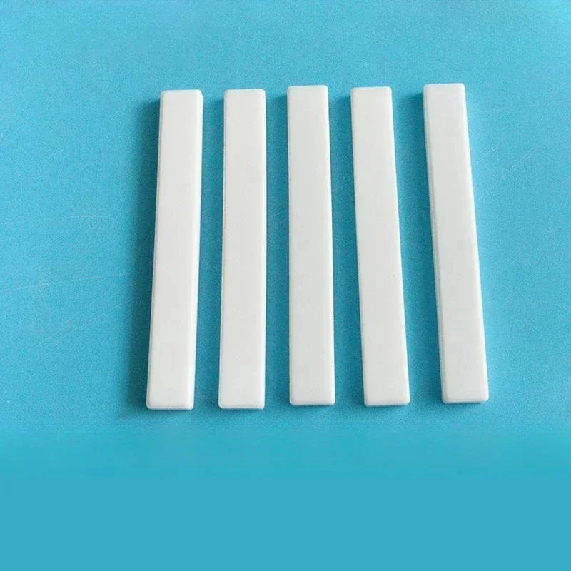 

Customized alumina ceramic sheet 12/13.5/14.3/14.8mm ceramic substrate insulation high-temperature heat dissipation gasket