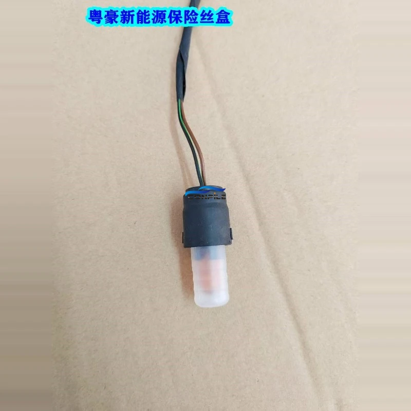 

Комплект разъемов для указателей поворота в крыло для Porsche Cayenne, Panamera, Macan, Cayman, 718, 911 (1 шт.)