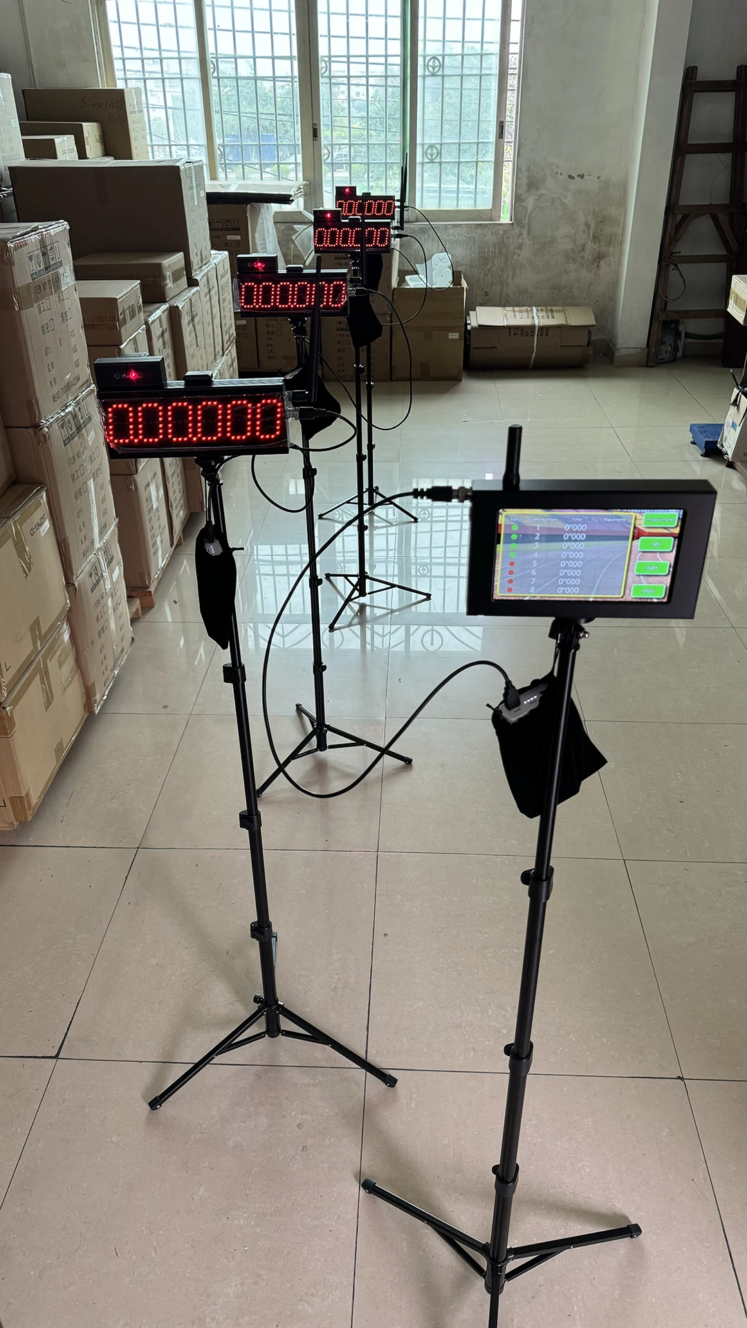 S-004 new multi-track laser timing system (English version) is suitable for multi-person sprint sports testing